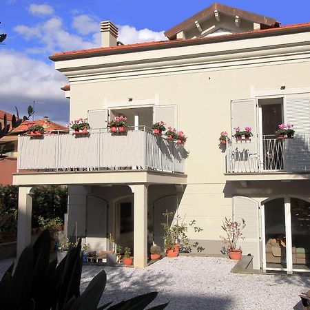Guesthouse Villa Jung Bordighera Exteriér fotografie