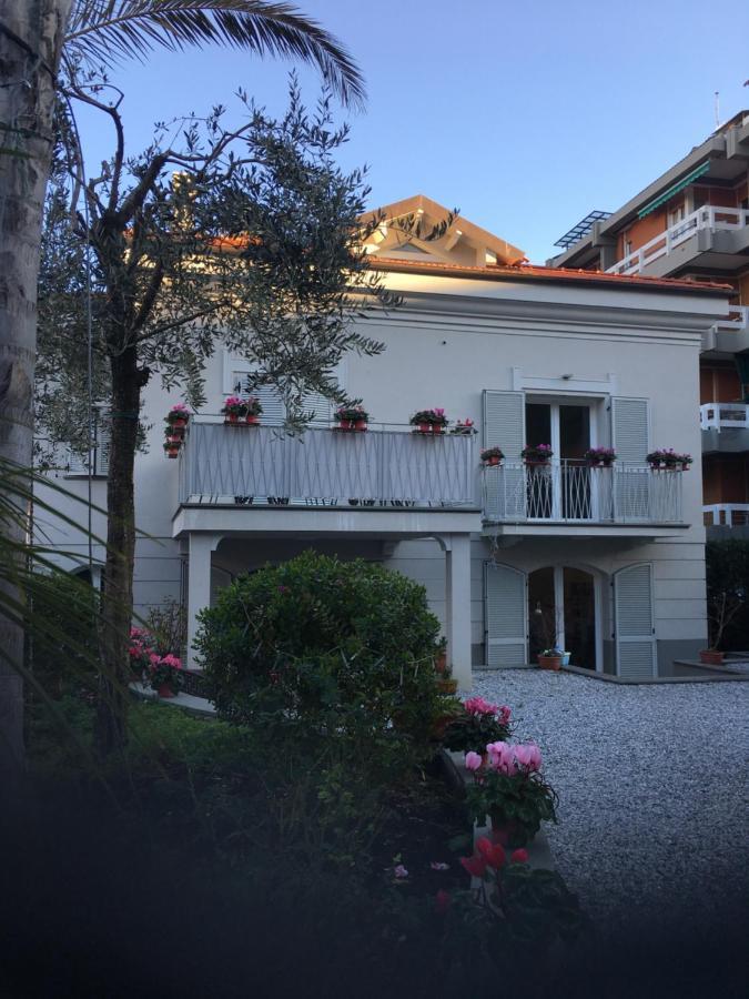 Guesthouse Villa Jung Bordighera Exteriér fotografie
